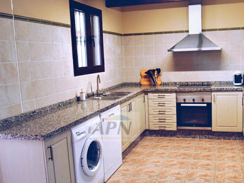 4 Bed, 4 Bath, HouseFor Sale, Carratraca, Malaga