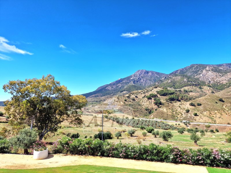 4 Bed, 4 Bath, HouseFor Sale, Carratraca, Malaga