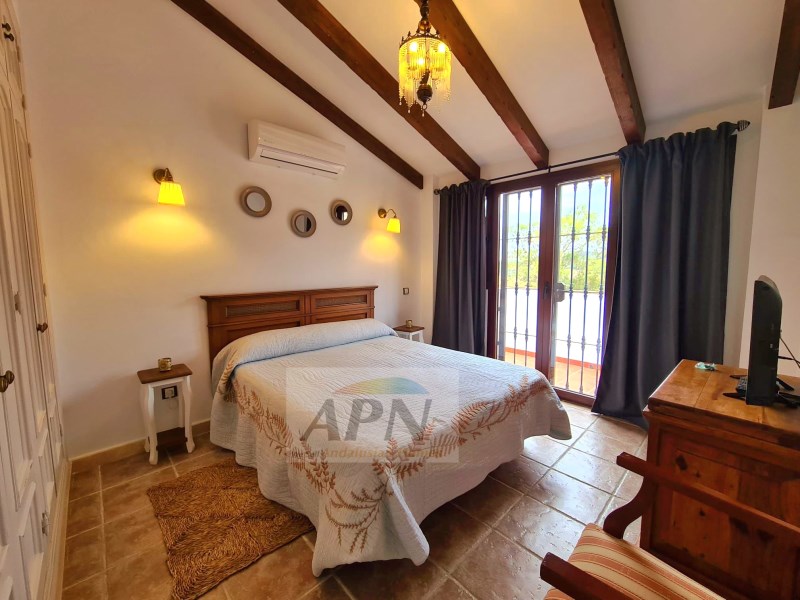 4 Bed, 4 Bath, HouseFor Sale, Carratraca, Malaga