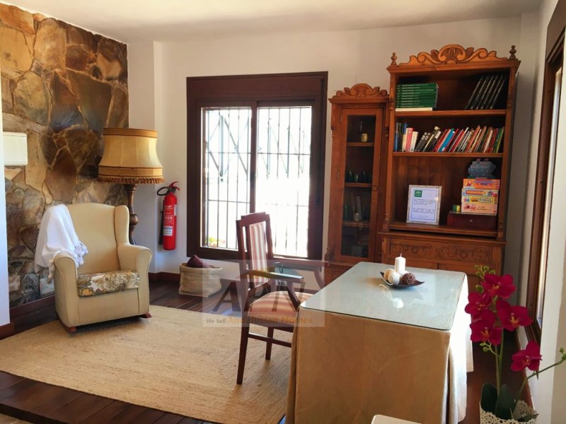 4 Bed, 4 Bath, HouseFor Sale, Carratraca, Malaga