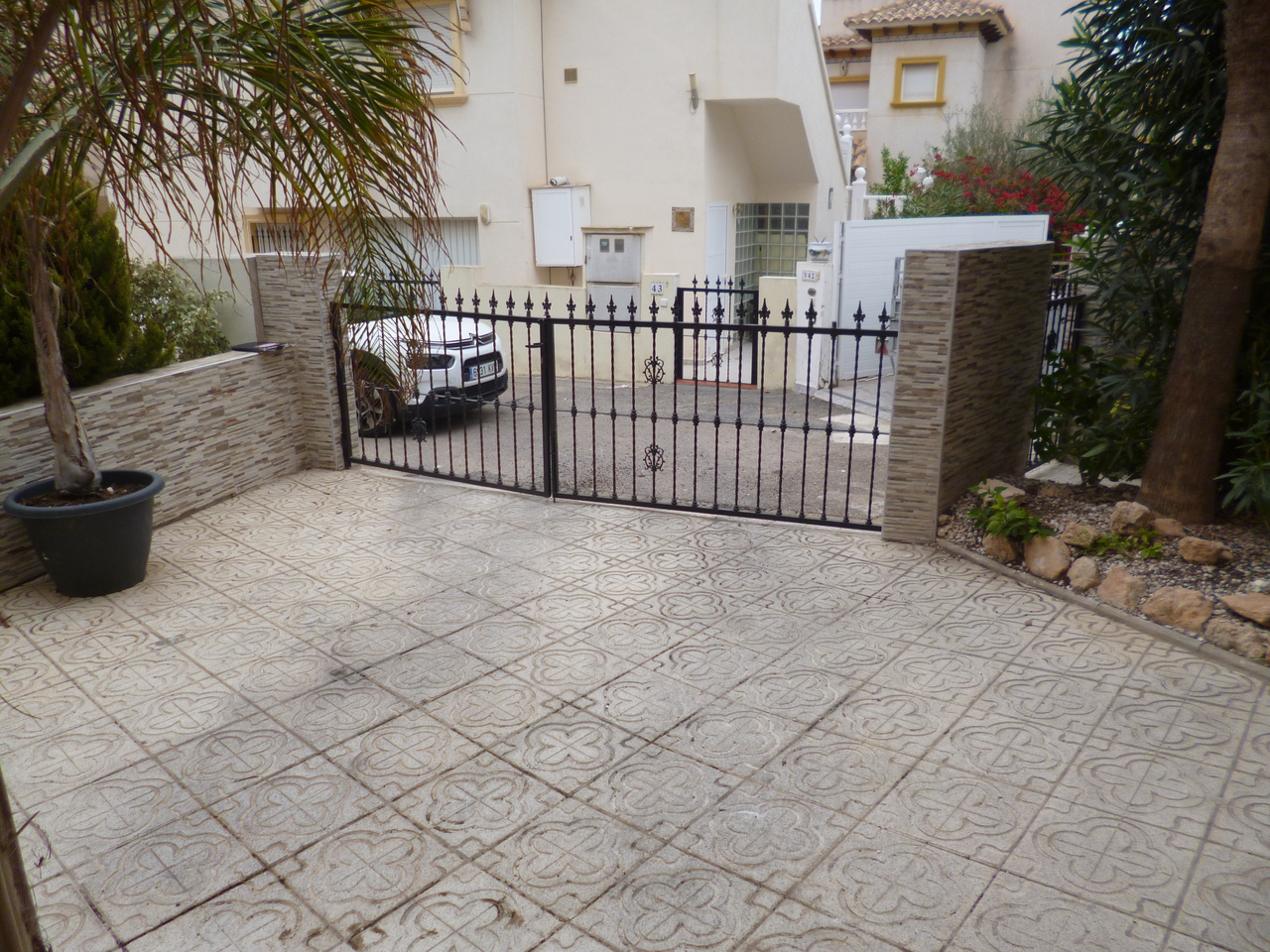 4 Bed, 3 Bath, HouseFor Sale, Playa Flamenca, Alicante