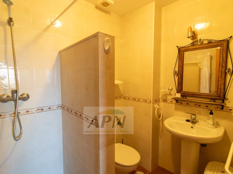 2 Bed, 4 Bath, HouseFor Sale, Álora, Malaga