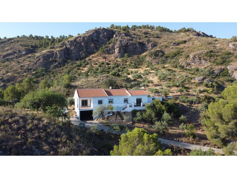 2 Bed, 4 Bath, HouseFor Sale, Álora, Malaga