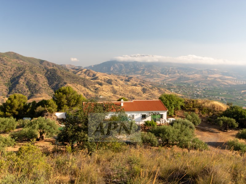 2 Bed, 4 Bath, HouseFor Sale, Álora, Malaga