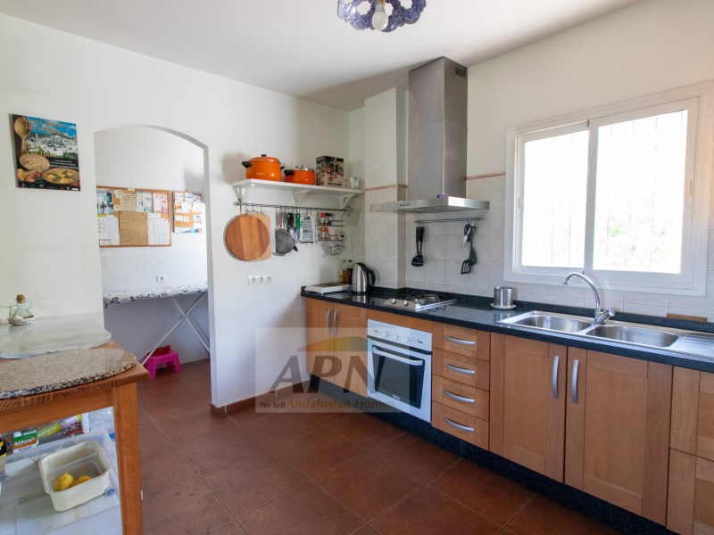 2 Bed, 4 Bath, HouseFor Sale, Álora, Malaga