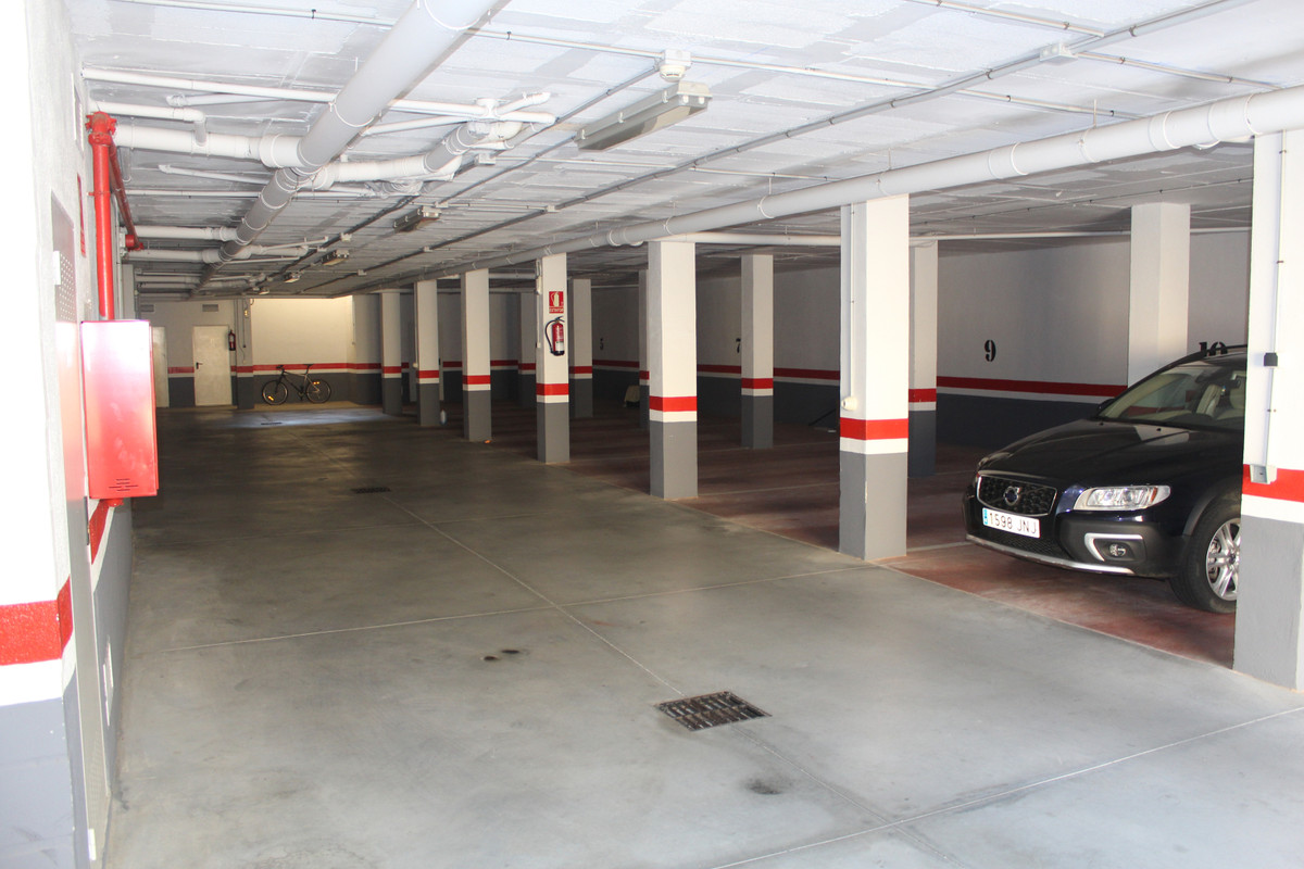 2 Bed, 2 Bath, ApartmentFor Sale, Marbella, Malaga