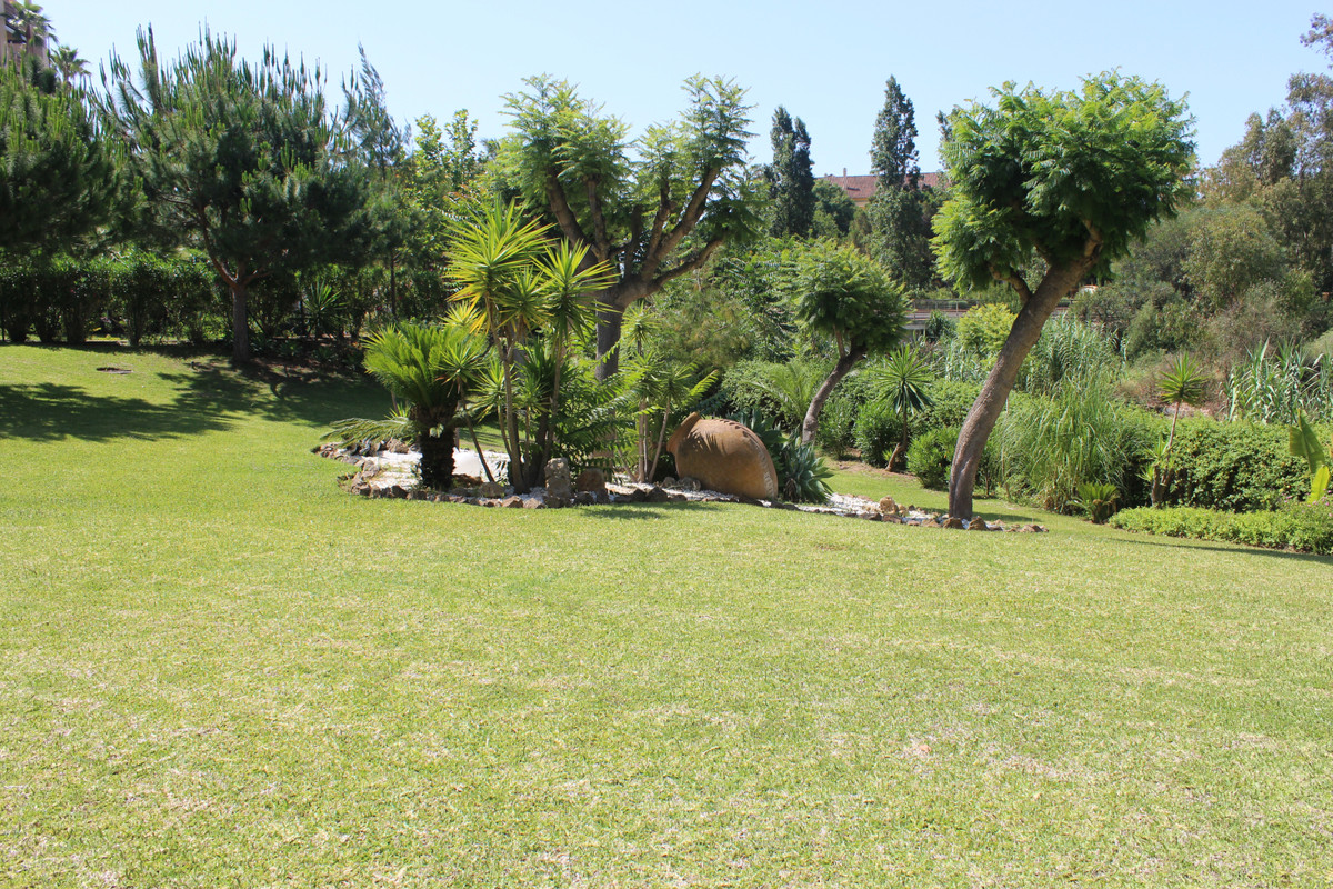 2 Bed, 2 Bath, ApartmentFor Sale, Marbella, Malaga