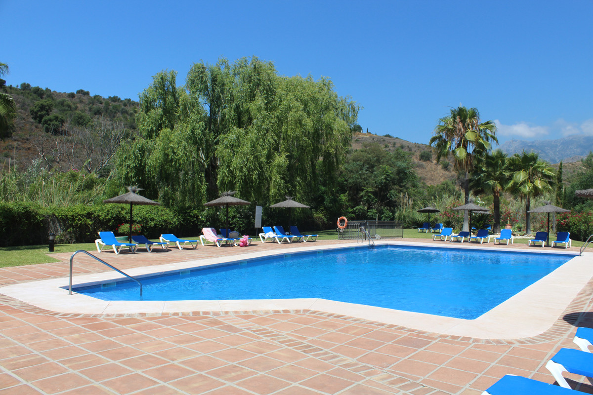 2 Bed, 2 Bath, ApartmentFor Sale, Marbella, Malaga