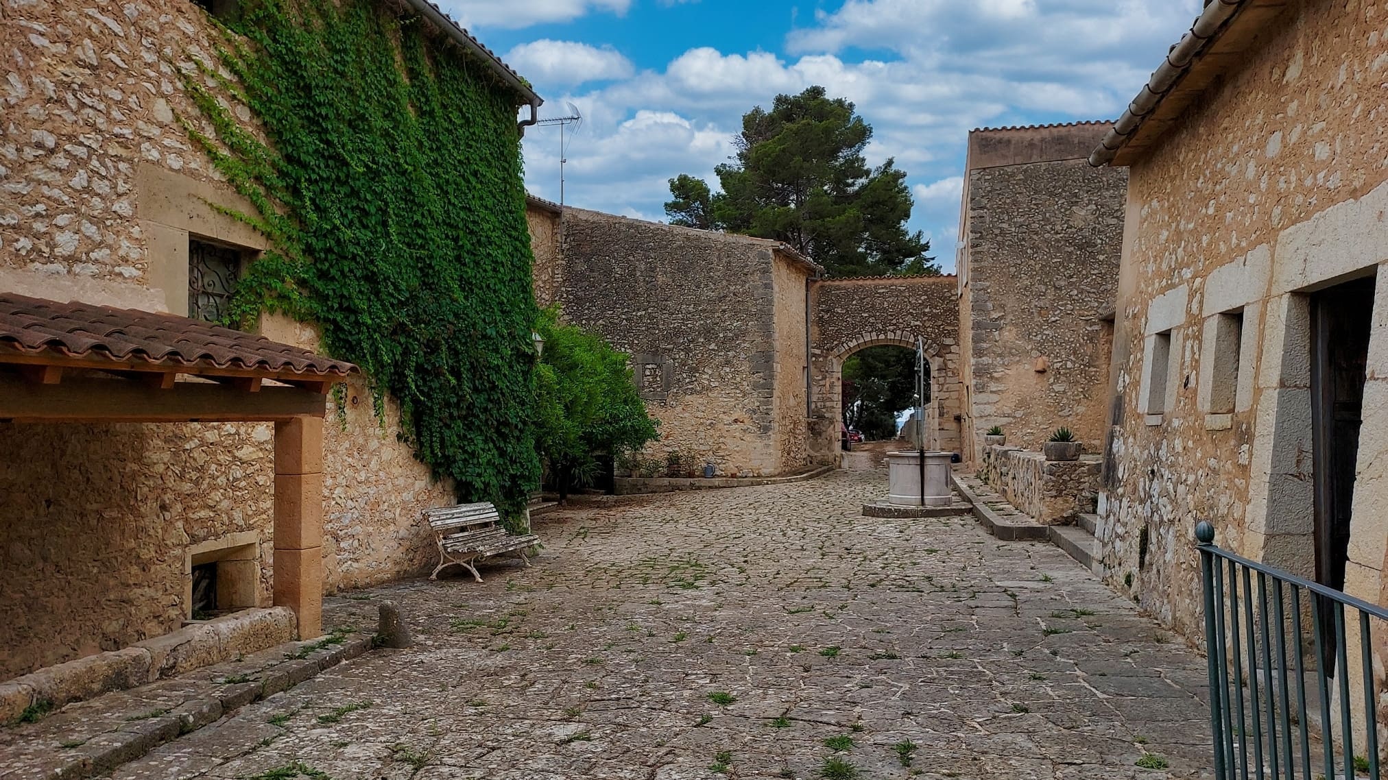 11 Bed, 3 Bath, HouseFor Sale, Binissalem, Baleares