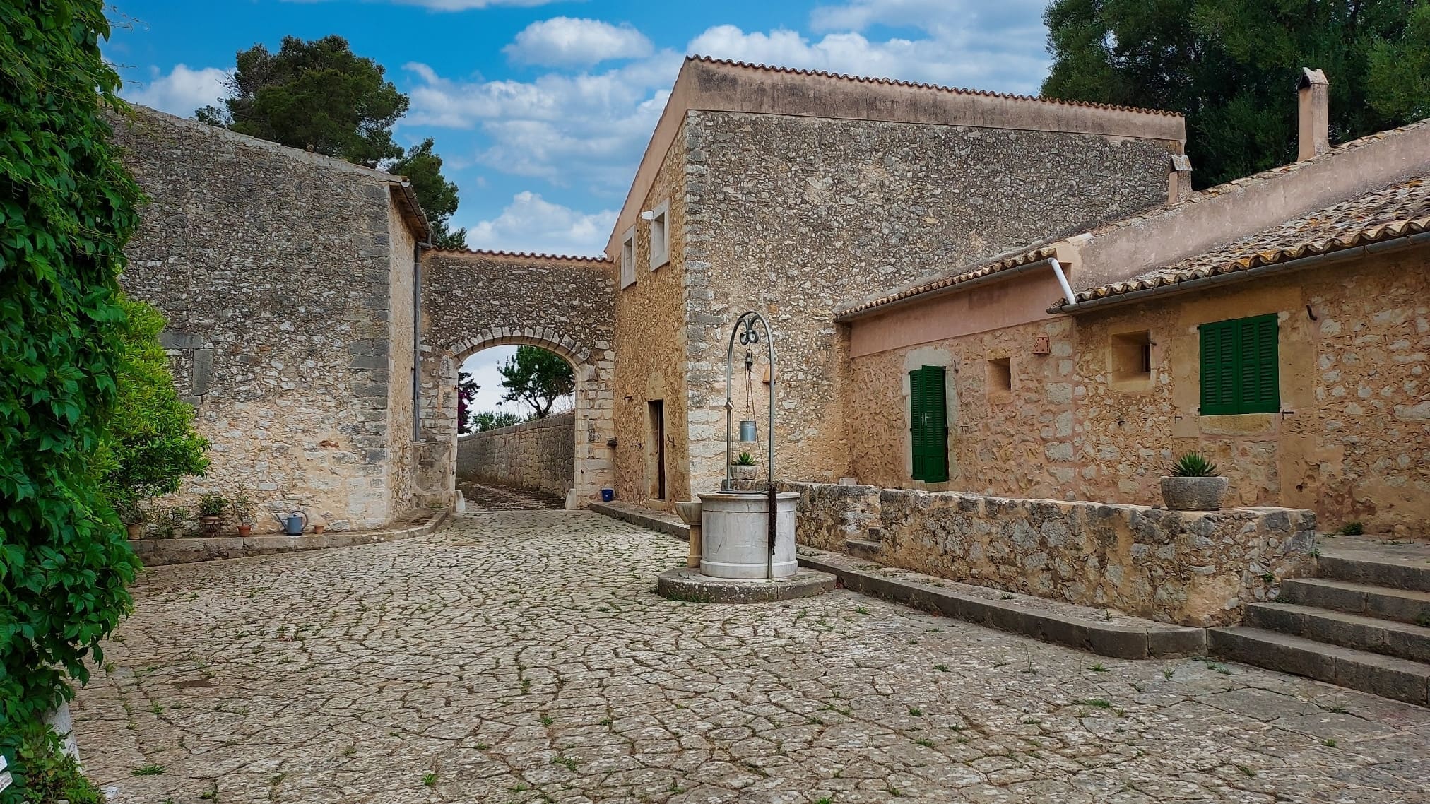 11 Bed, 3 Bath, HouseFor Sale, Binissalem, Baleares