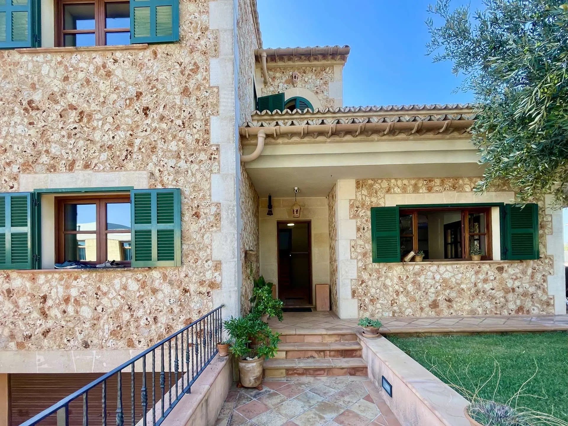 5 Bed, 4 Bath, HouseFor Sale, Marratxí, Baleares