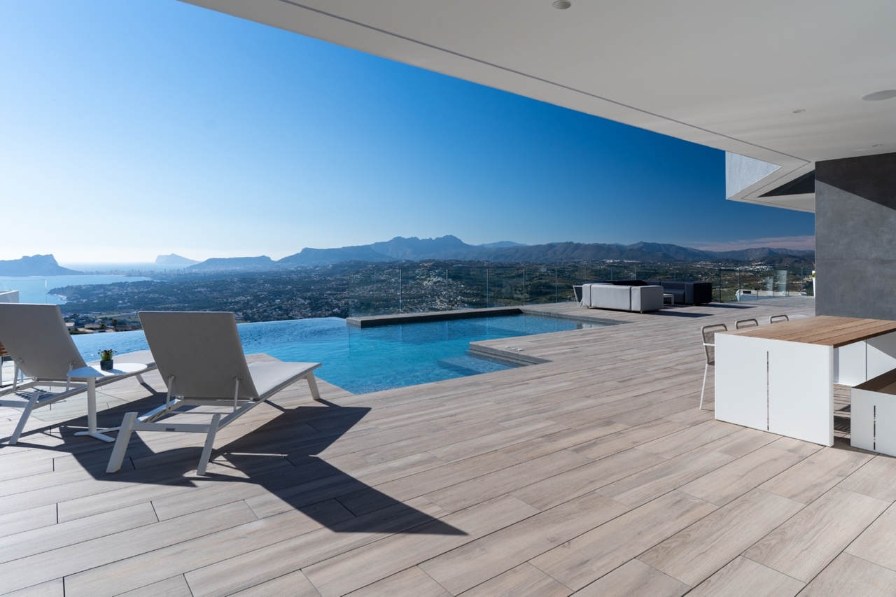 4 Bed, 6 Bath, HouseFor Sale, Cumbre Del Sol, Alicante