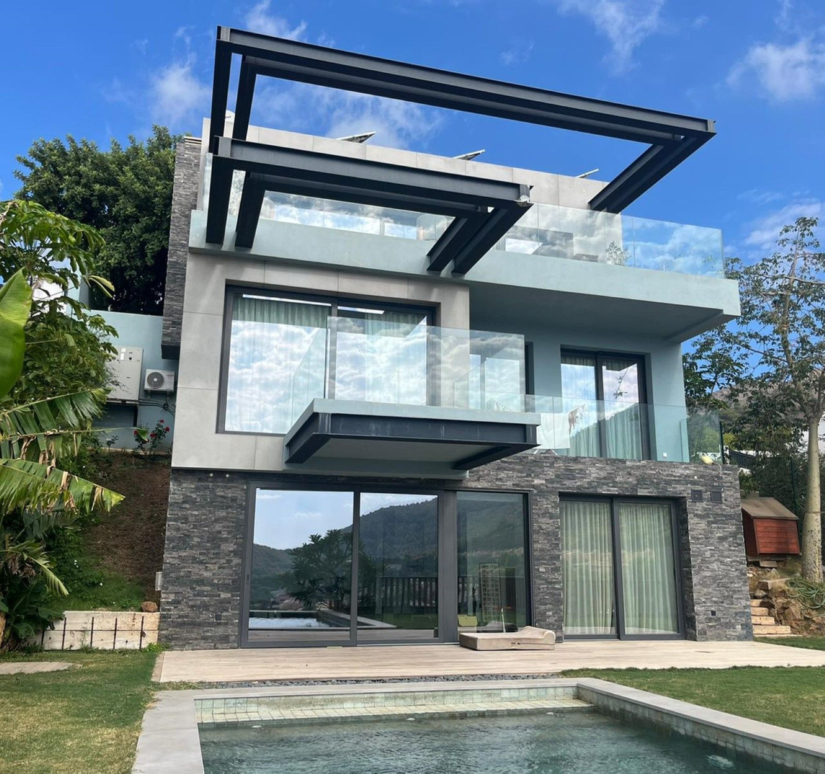 4 Bed, 3 Bath, HouseFor Sale, Mijas, Malaga