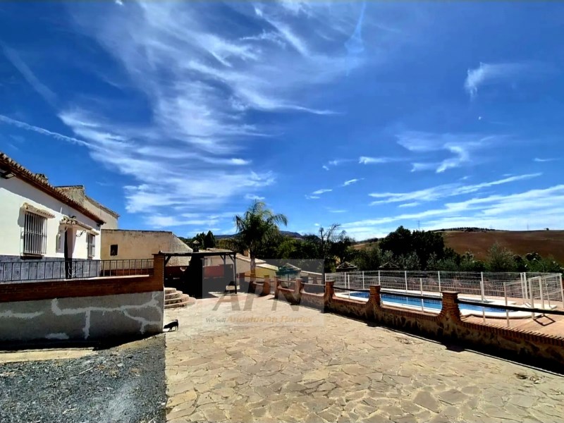 3 Bed, 1 Bath, HouseFor Sale, Álora, Malaga