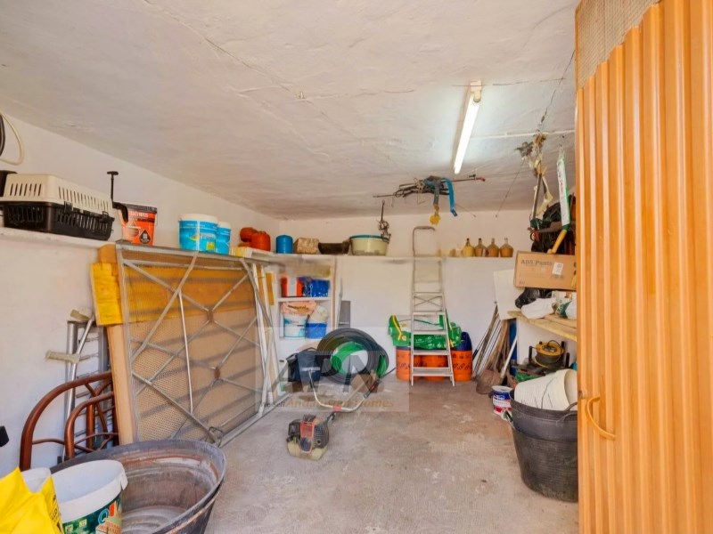 4 Bed, 2 Bath, HouseFor Sale, Álora, Malaga