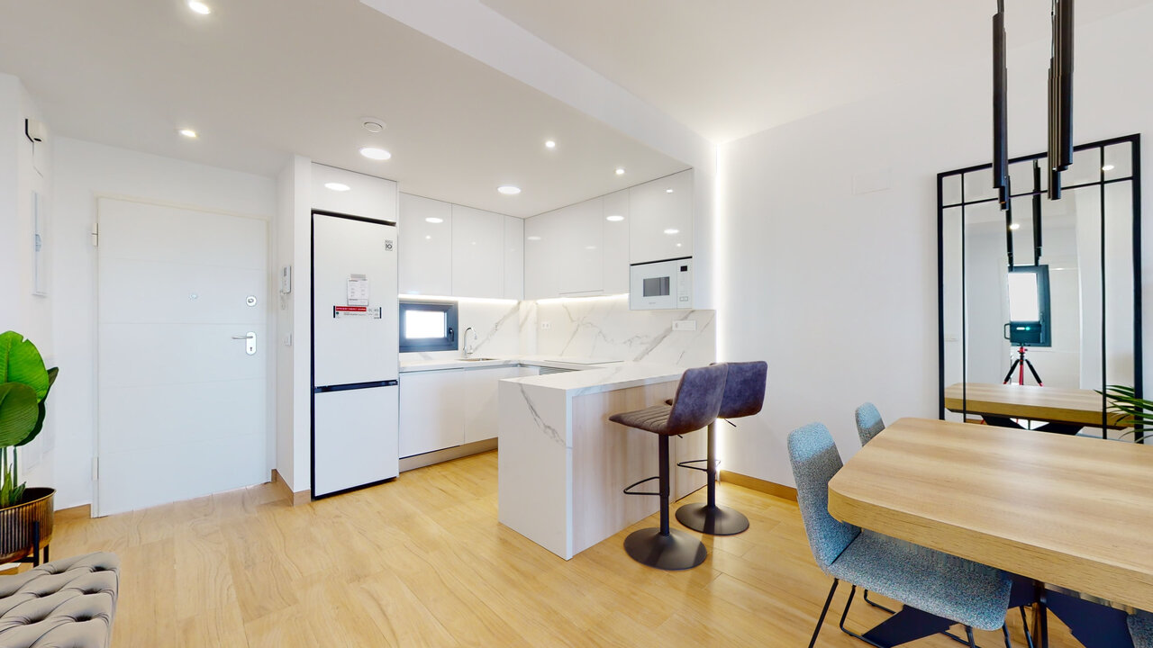 2 Bed, 2 Bath, ApartmentFor Sale, Torrevieja, Alicante