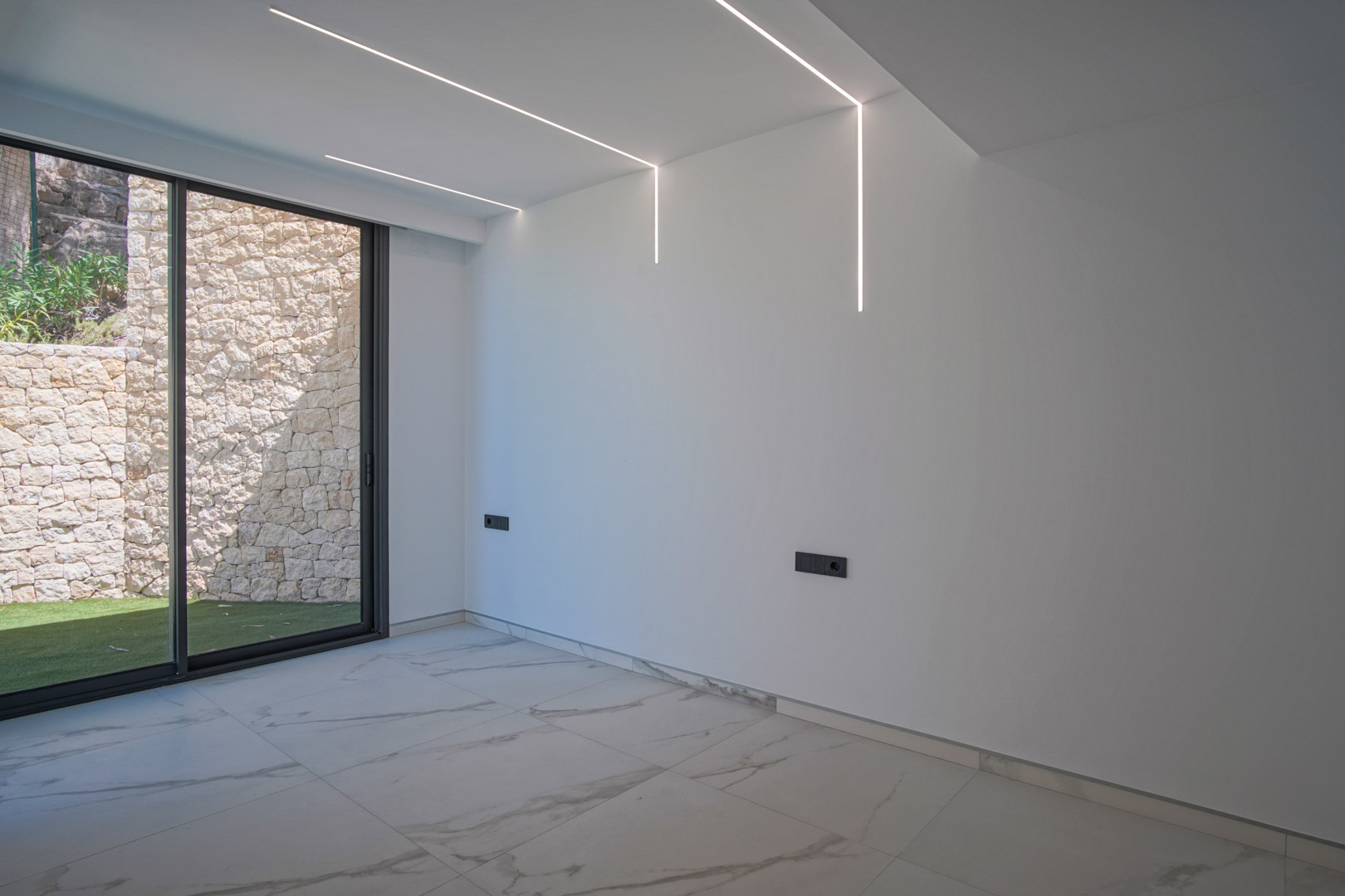 5 Bed, 5 Bath, HouseFor Sale, Altea, Alicante