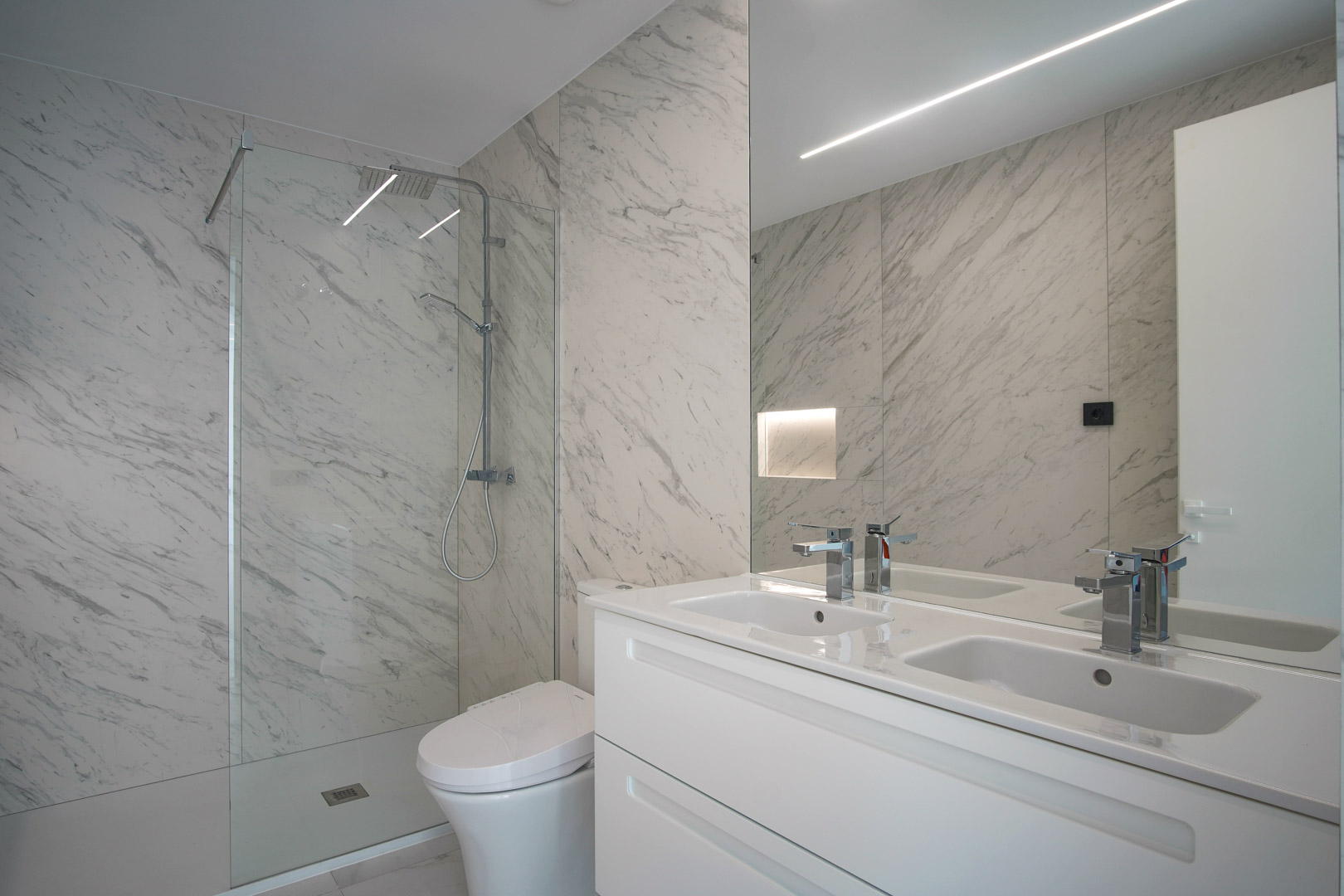 5 Bed, 5 Bath, HouseFor Sale, Altea, Alicante