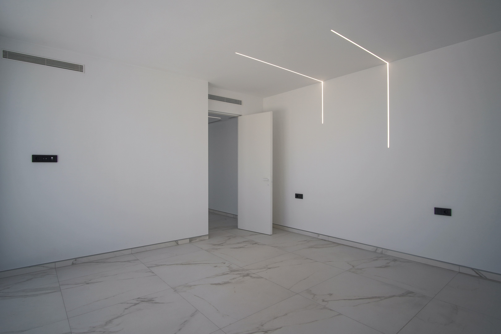 5 Bed, 5 Bath, HouseFor Sale, Altea, Alicante