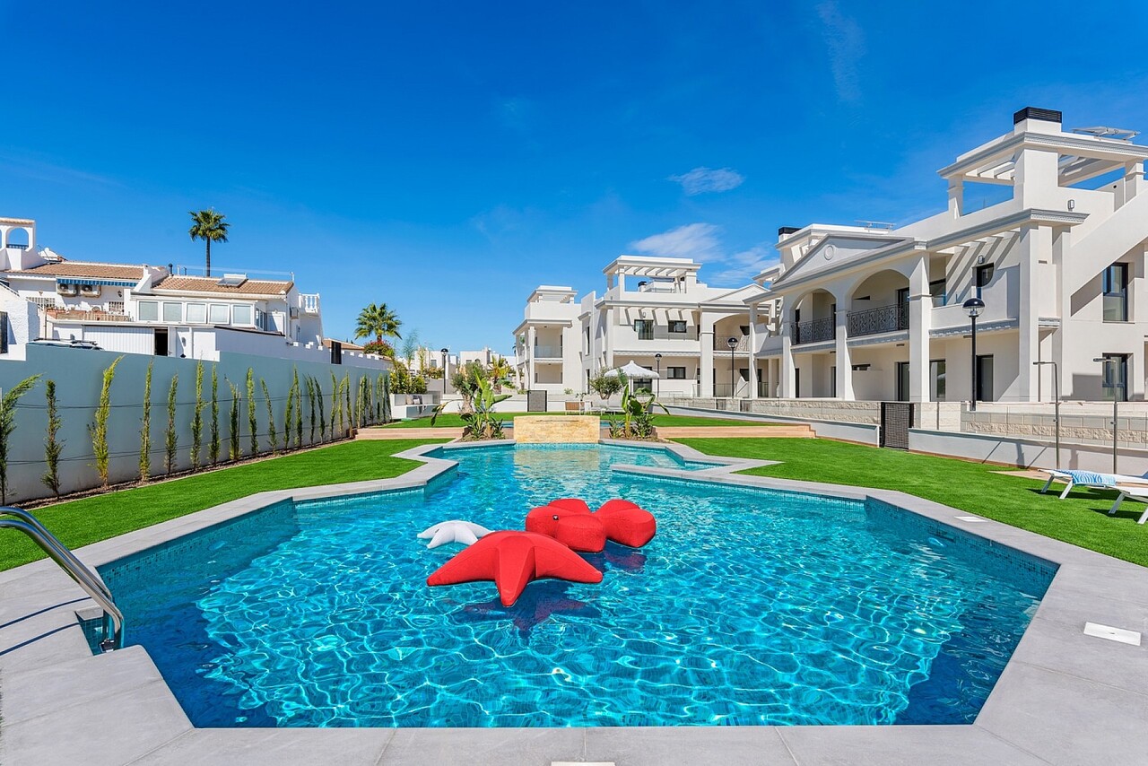 3 Bed, 2 Bath, ApartmentFor Sale, Ciudad Quesada, Alicante