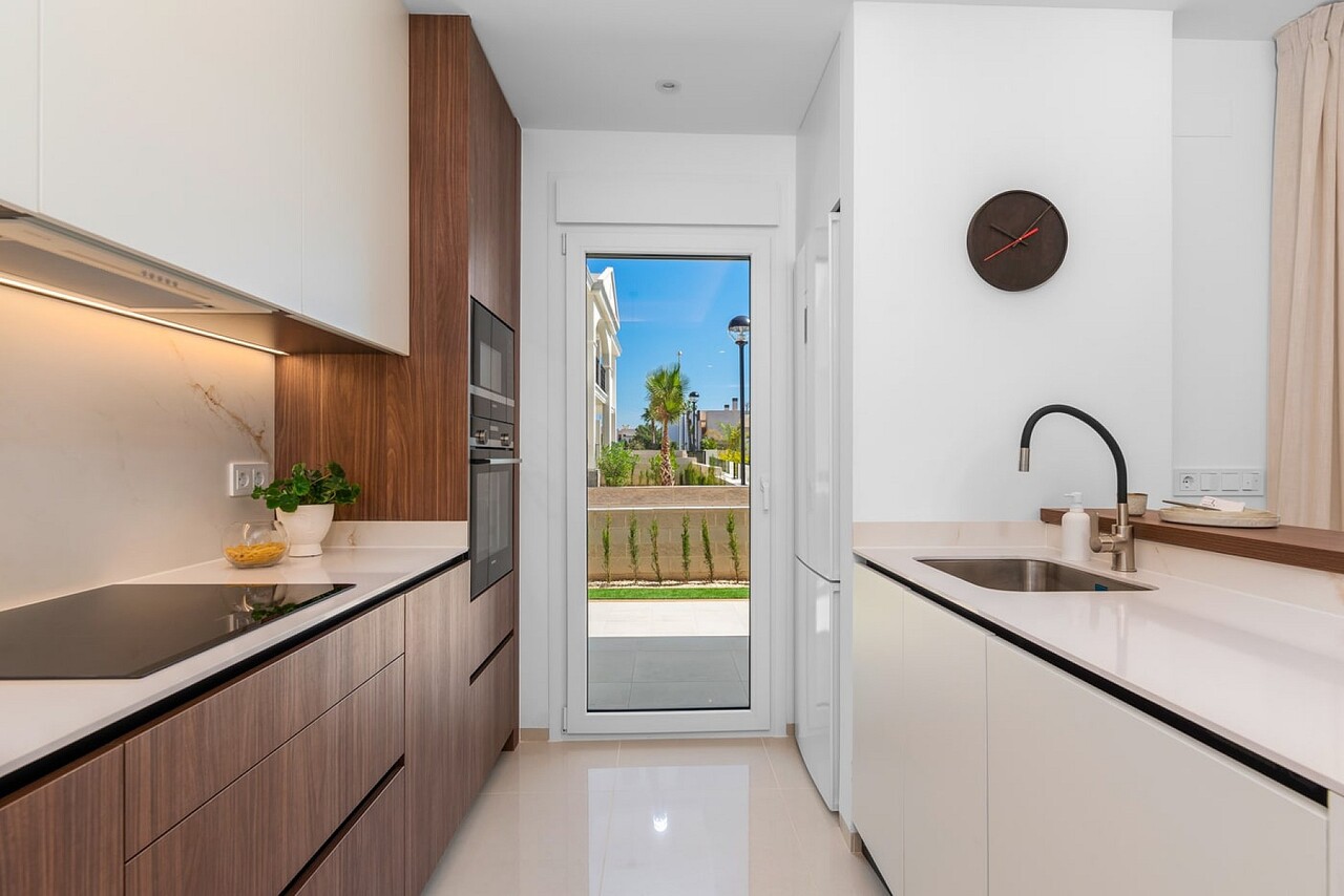 3 Bed, 2 Bath, ApartmentFor Sale, Ciudad Quesada, Alicante