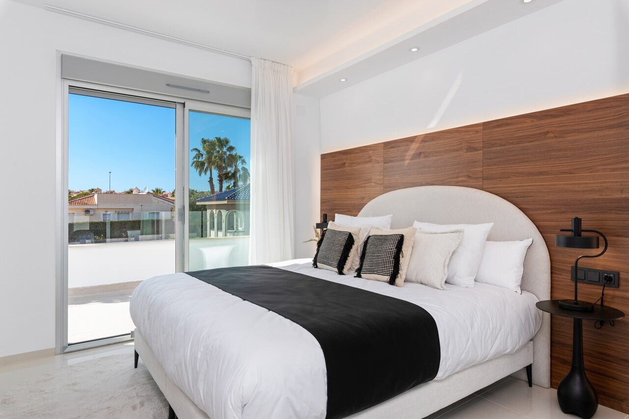 4 Bed, 4 Bath, HouseFor Sale, Ciudad Quesada, Alicante