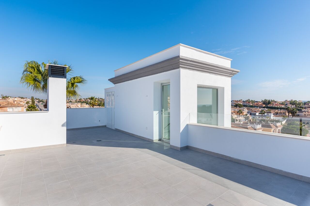 4 Bed, 4 Bath, HouseFor Sale, Ciudad Quesada, Alicante