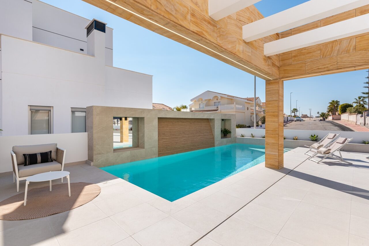 4 Bed, 4 Bath, HouseFor Sale, Ciudad Quesada, Alicante