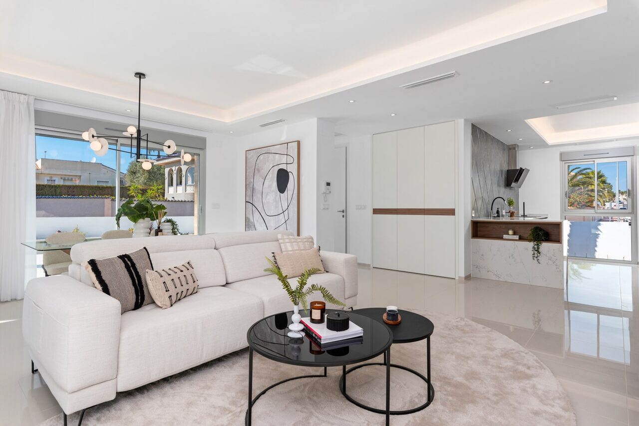 4 Bed, 4 Bath, HouseFor Sale, Ciudad Quesada, Alicante