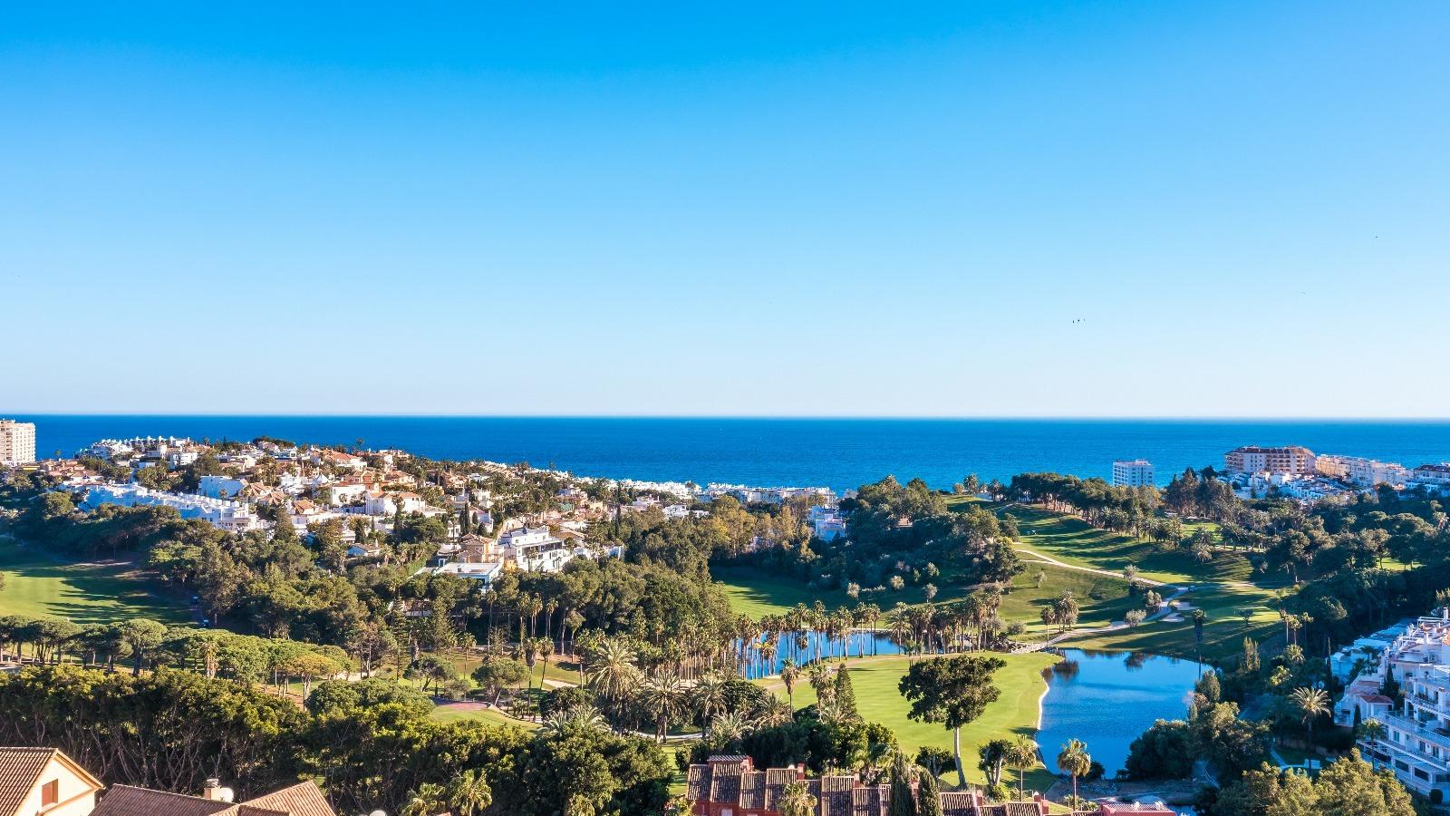 2 Bed, 2 Bath, ApartmentFor Sale, Benalmadena, Malaga