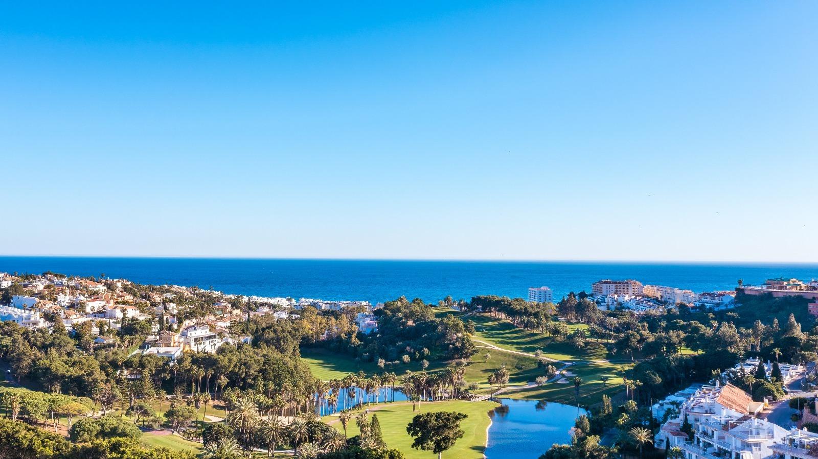 3 Bed, 3 Bath, ApartmentFor Sale, Benalmadena, Malaga