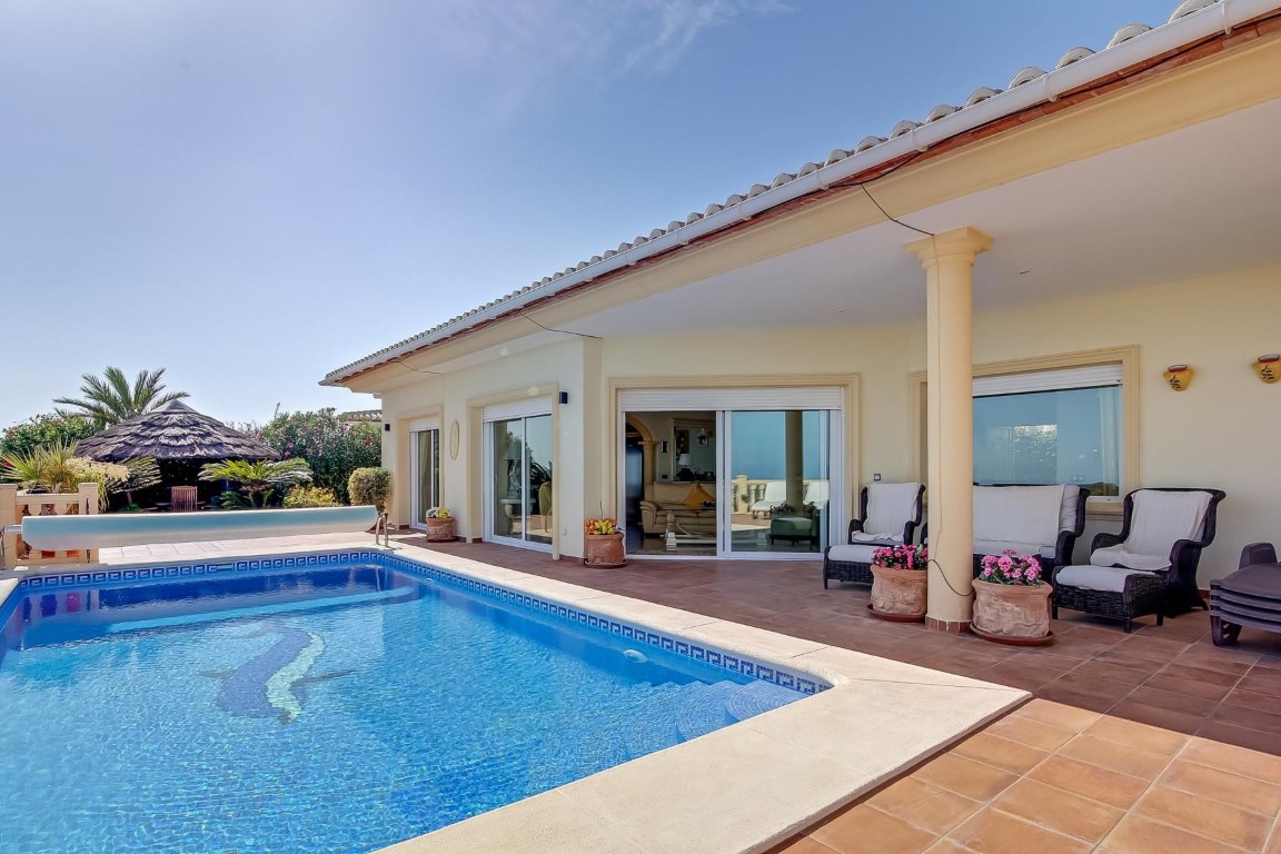 4 Bed, 3 Bath, HouseFor Sale, Moraira, Alicante