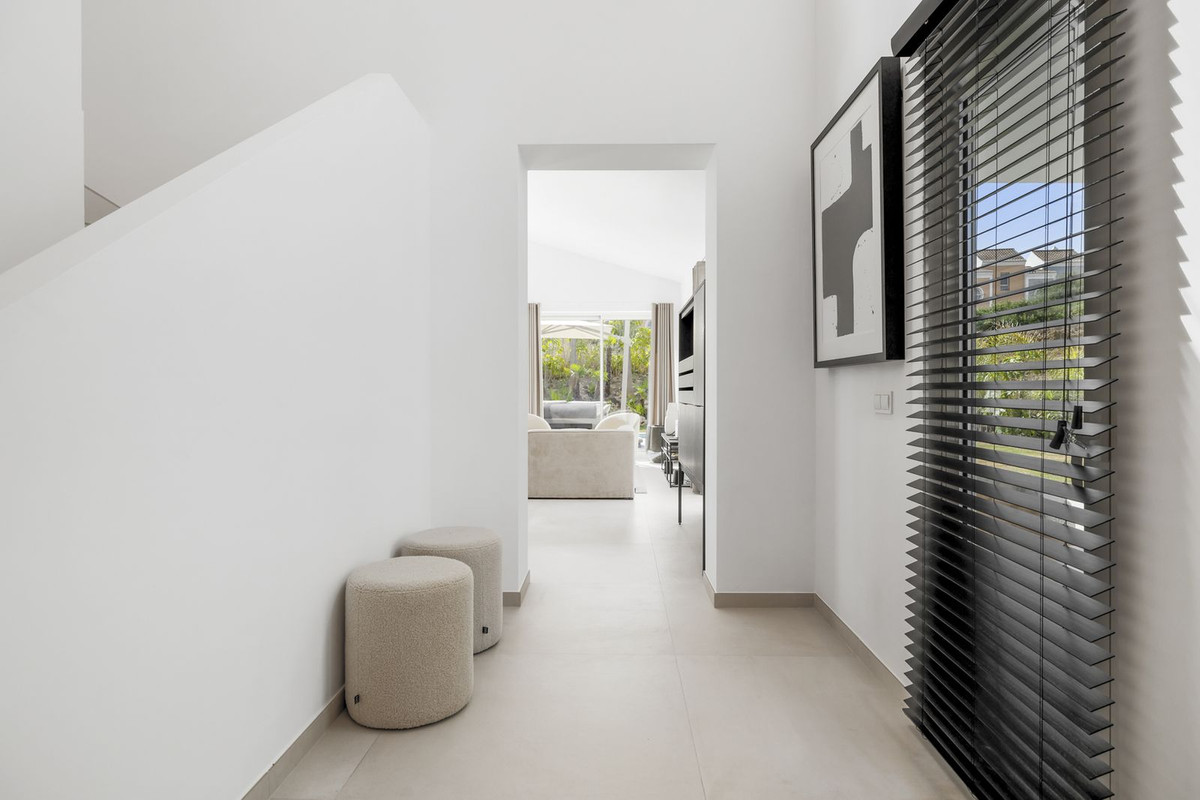 4 Bed, 4 Bath, HouseFor Sale, Casares Playa, Malaga