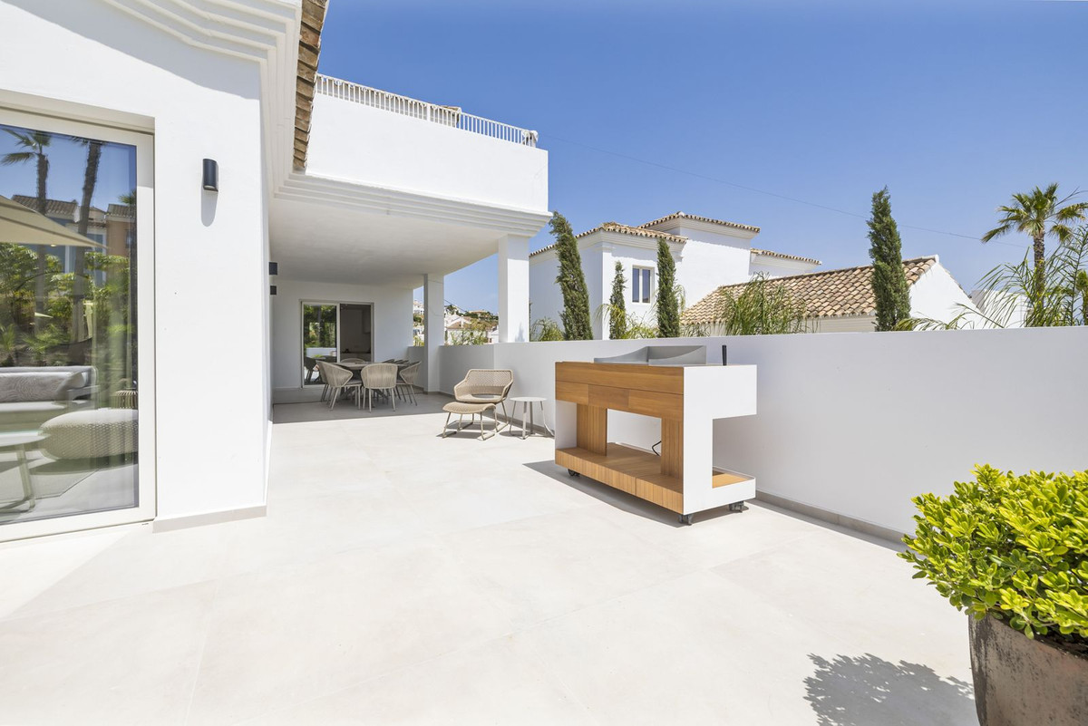 4 Bed, 4 Bath, HouseFor Sale, Casares Playa, Malaga