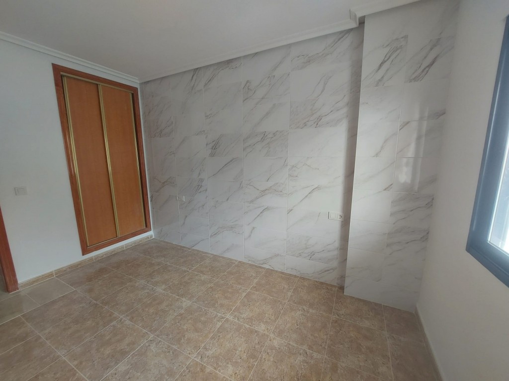 1 Bed, 1 Bath, ApartmentFor Sale, La Zenia, Alicante