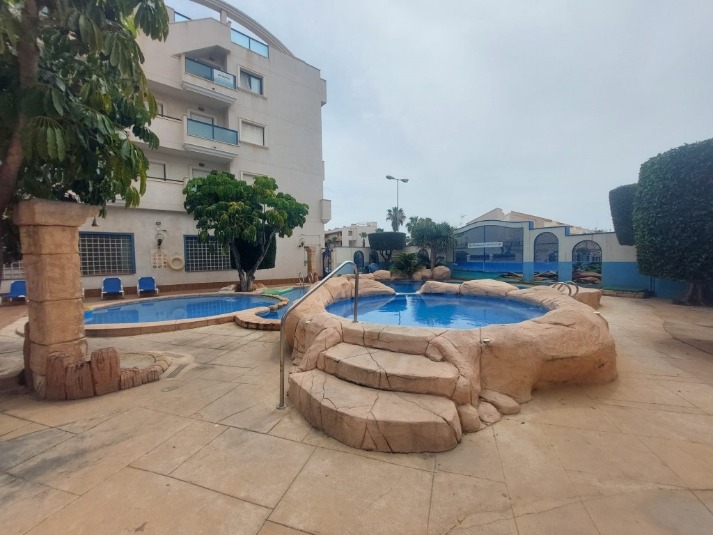 1 Bed, 1 Bath, ApartmentFor Sale, La Zenia, Alicante