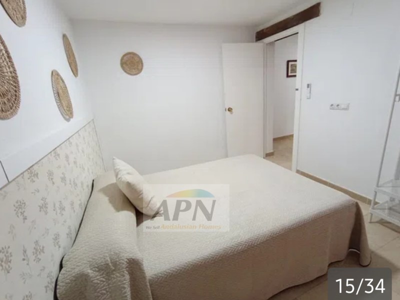5 Bed, 2 Bath, HouseFor Sale, Álora, Malaga