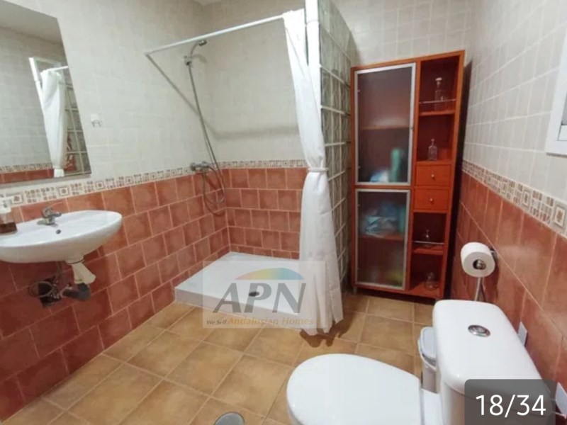 5 Bed, 2 Bath, HouseFor Sale, Álora, Malaga