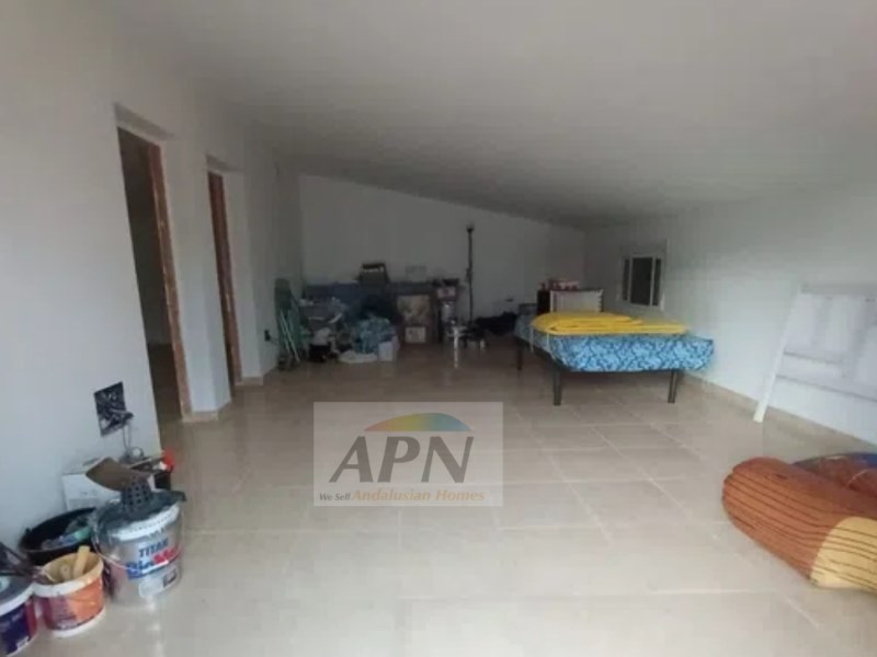 5 Bed, 2 Bath, HouseFor Sale, Álora, Malaga