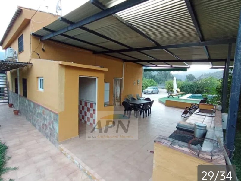 5 Bed, 2 Bath, HouseFor Sale, Álora, Malaga