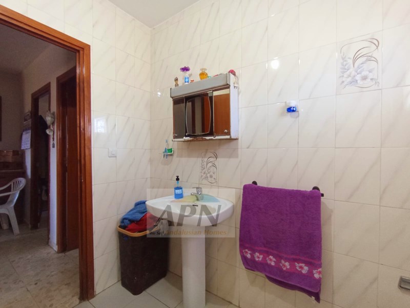 4 Bed, 2 Bath, HouseFor Sale, Álora, Malaga