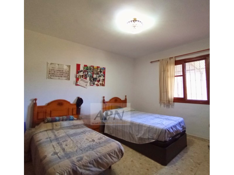 4 Bed, 2 Bath, HouseFor Sale, Álora, Malaga