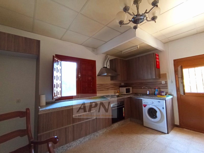 4 Bed, 2 Bath, HouseFor Sale, Álora, Malaga