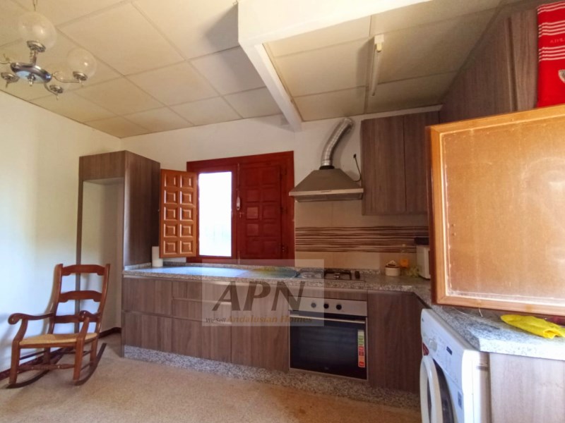 4 Bed, 2 Bath, HouseFor Sale, Álora, Malaga