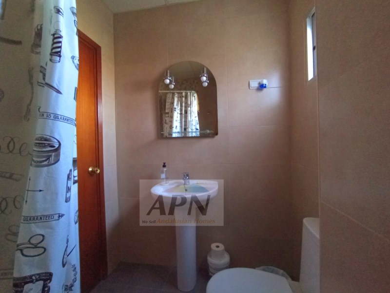 4 Bed, 2 Bath, HouseFor Sale, Álora, Malaga