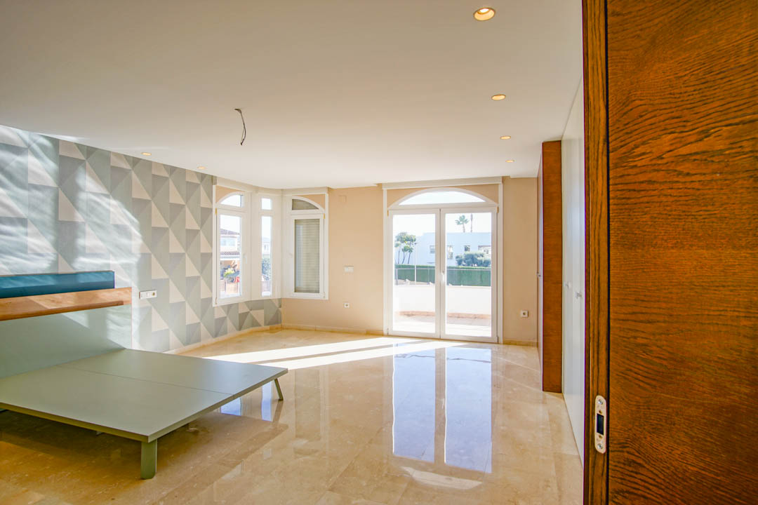 5 Bed, 6 Bath, HouseFor Sale, Alfas del Pi, Alicante
