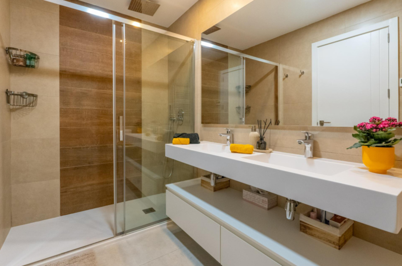 2 Bed, 2 Bath, ApartmentFor Sale, Benidorm, Alicante