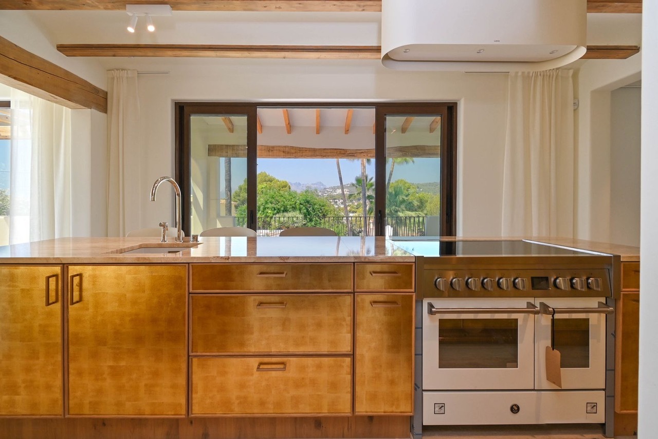 5 Bed, 5 Bath, HouseFor Sale, Benissa, Alicante