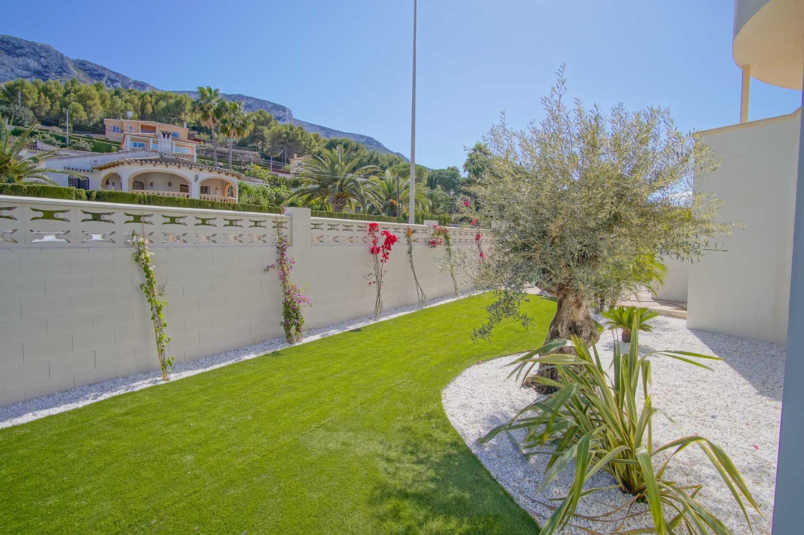 2 Bed, 1 Bath, ApartmentFor Sale, Denia, Alicante