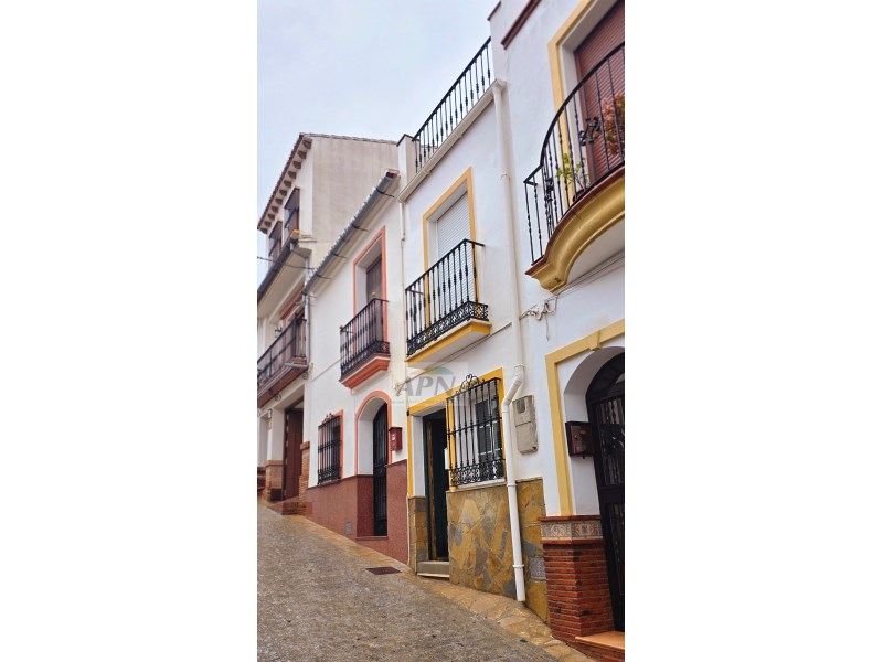 1 Bed, 1 Bath, HouseFor Sale, Ardales, Malaga